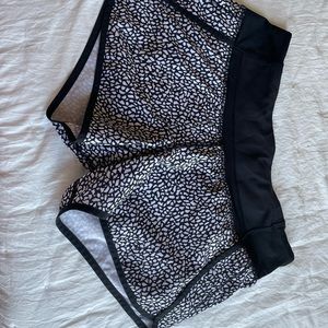 Lululemon Speed Up Shorts